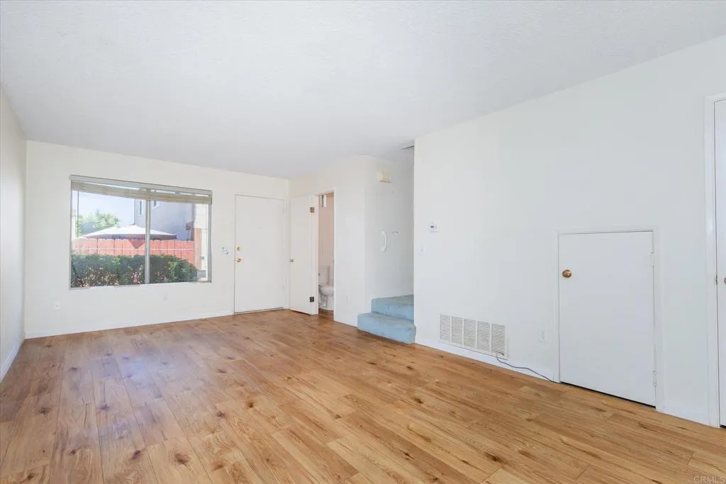 https://cdn.realtyfeed.com/cdn/127/307062870/3fcd21ee01d49c926b979bde82bcc3f5.webp