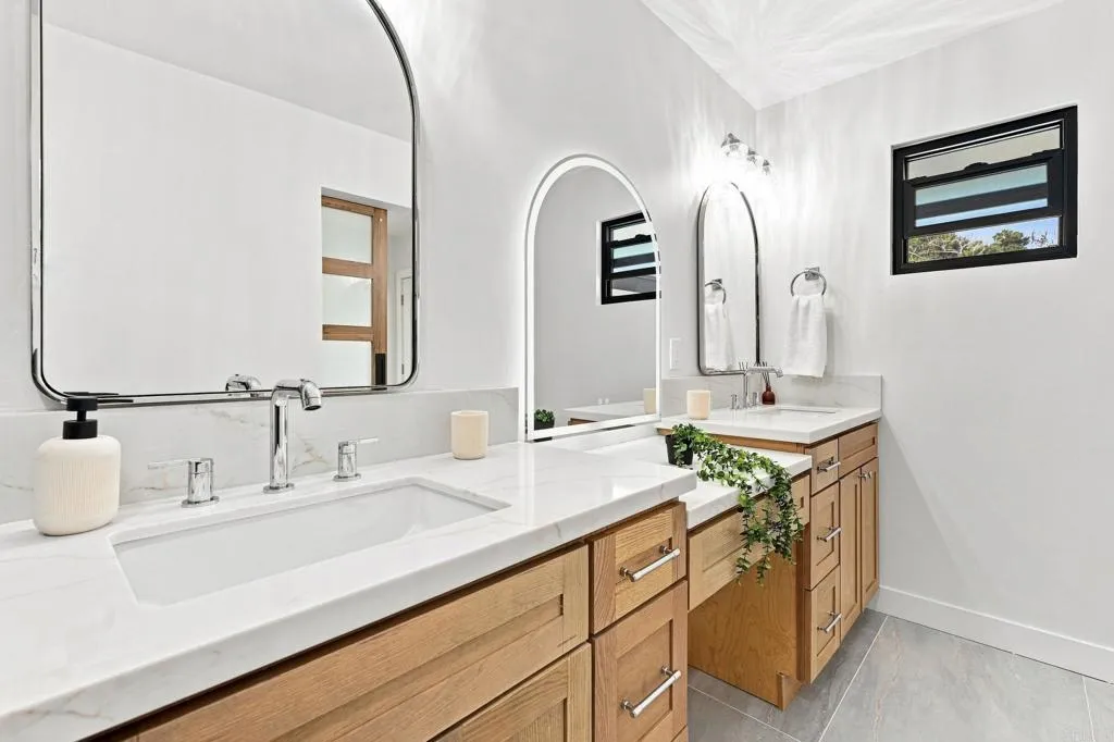 https://cdn.realtyfeed.com/cdn/127/307062874/46e65f4c9e39c86aa3a7b55ab671d9df.webp