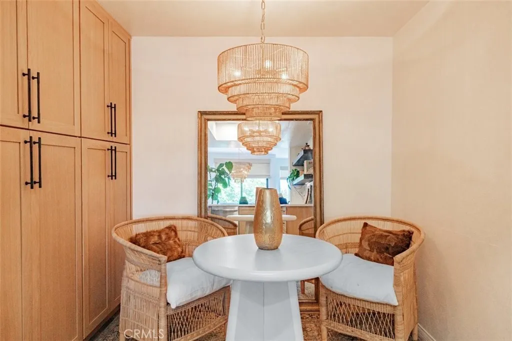 https://cdn.realtyfeed.com/cdn/127/307062961/33194e720c344d108e0f13d3aacab8f1.webp