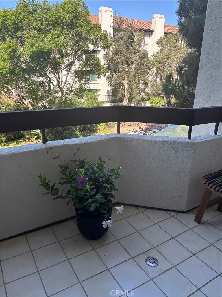 https://cdn.realtyfeed.com/cdn/127/307062961/54461eaabeb1c359f8d91c679db06946.webp