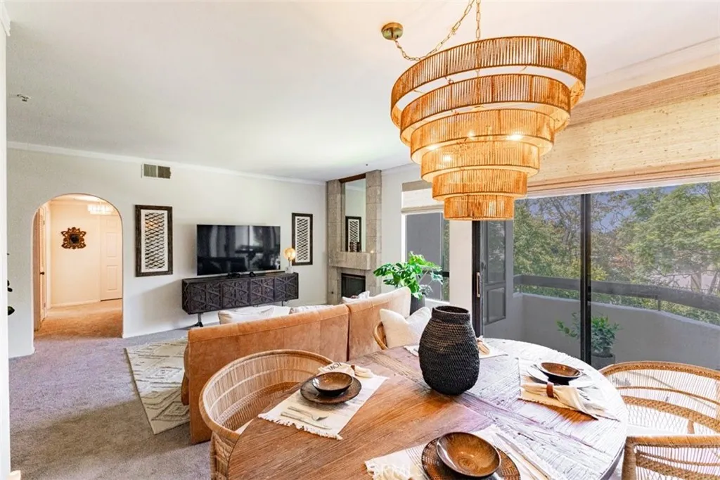 https://cdn.realtyfeed.com/cdn/127/307062961/6e7093d3f4ee5629c84599d9079fbe8a.webp