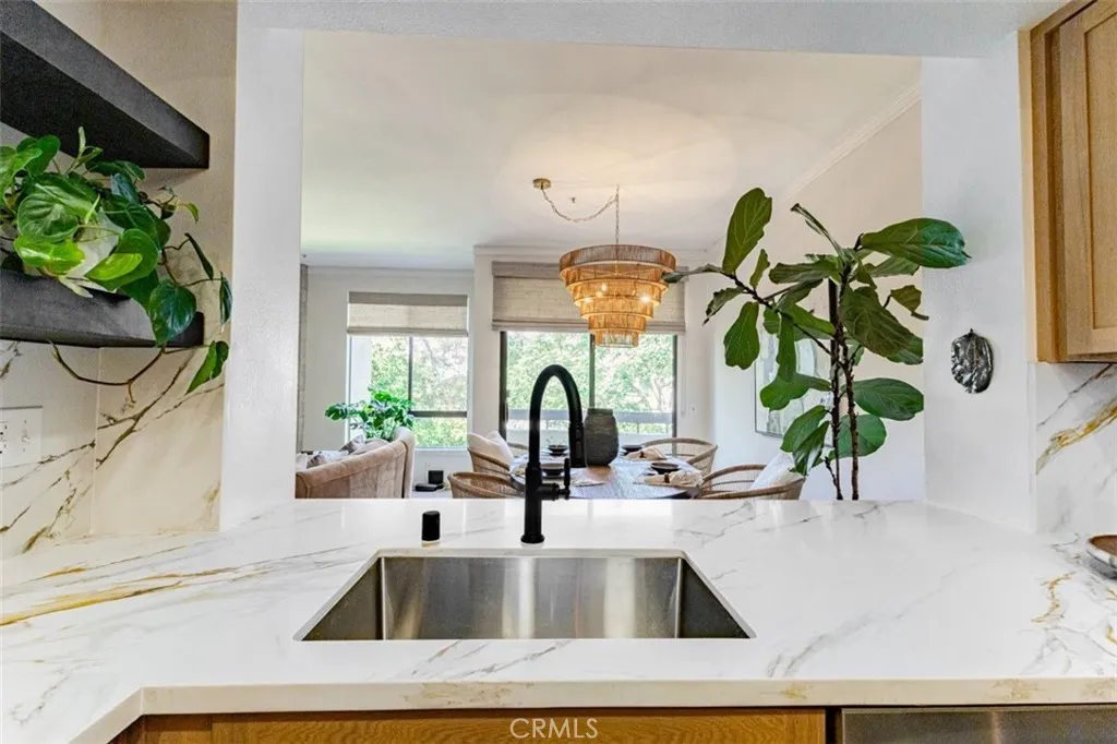 https://cdn.realtyfeed.com/cdn/127/307062961/a055489ad86fb0b4eba075641bc2d6de.webp