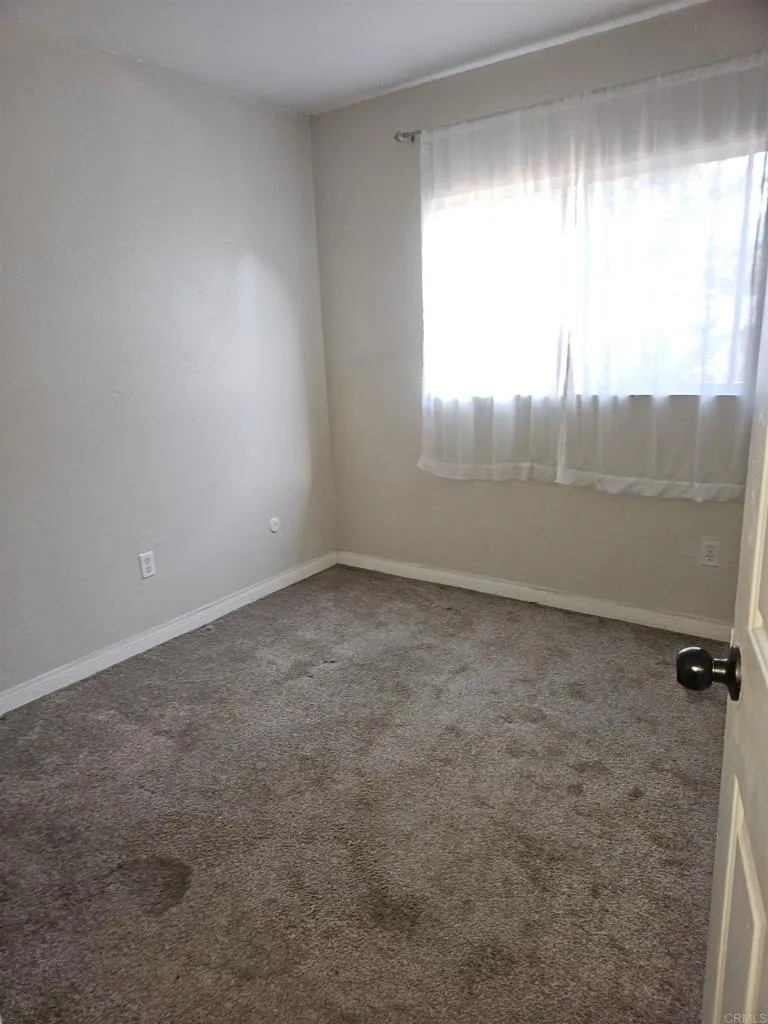 https://cdn.realtyfeed.com/cdn/127/307063085/6f6e5cdbbbd94fe46a457b63bf16784c.webp