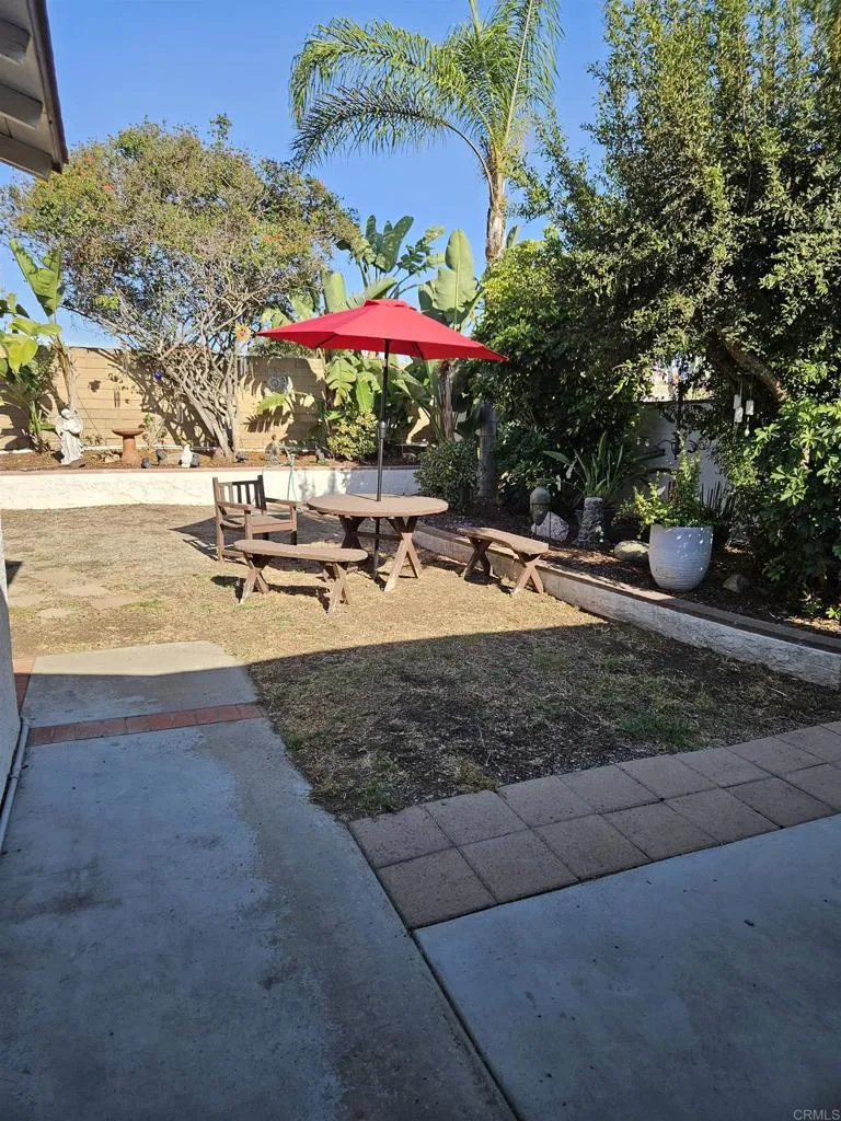 https://cdn.realtyfeed.com/cdn/127/307063085/a2b54c2626fb450cbd931a8e7a9d68c6.webp