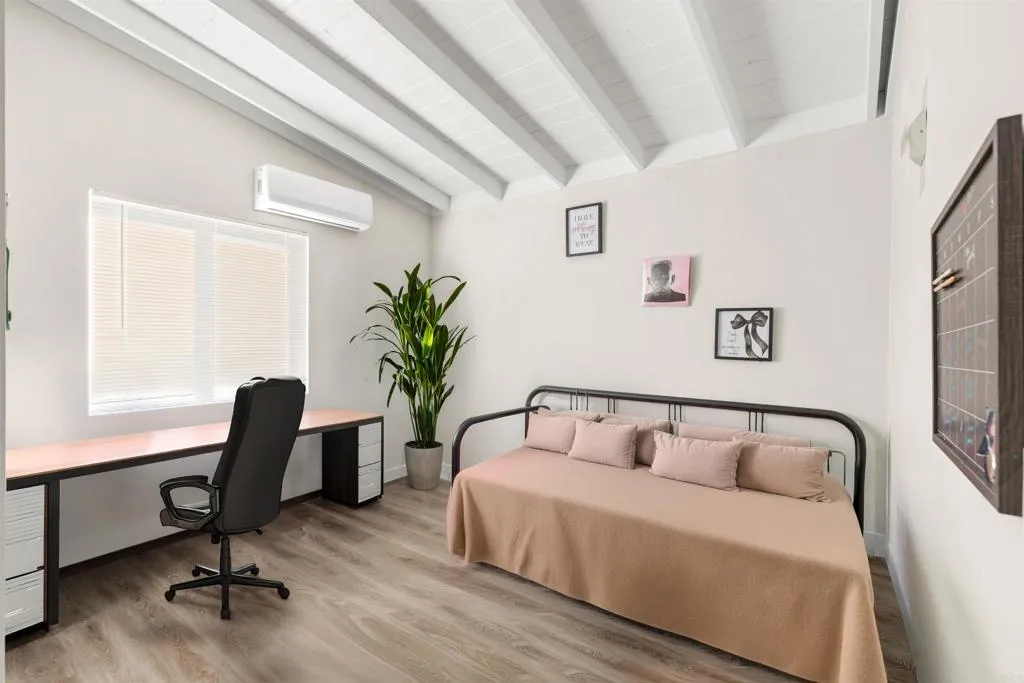 https://cdn.realtyfeed.com/cdn/127/307063090/7bc5c63291a5f9ff2fc596912030bdc6.webp
