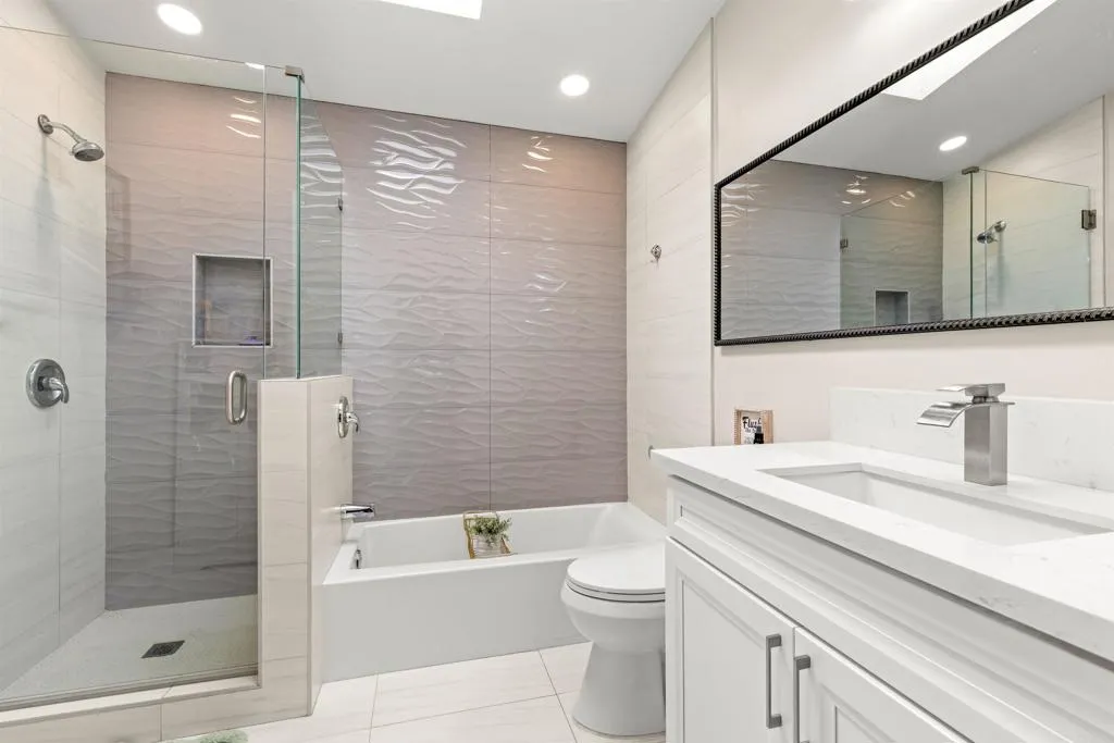 https://cdn.realtyfeed.com/cdn/127/307063090/d1b5ae2254a5f7c945d0f65fd81bab6e.webp