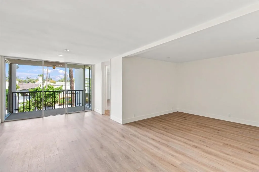 https://cdn.realtyfeed.com/cdn/127/307063153/8630f26f2976f66230fbaf9cbda3a1e1.webp