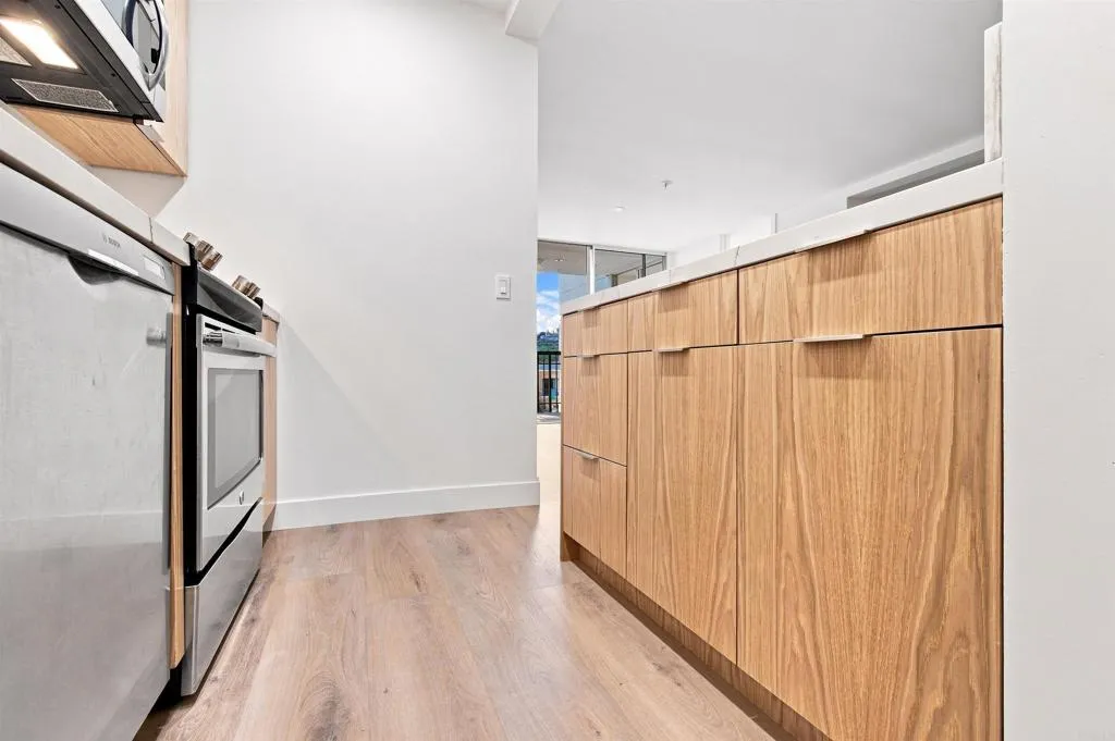 727 Sapphire Street Unit 310, San Diego, CA 92109 - Photo 3 of 59, San Diego, CA