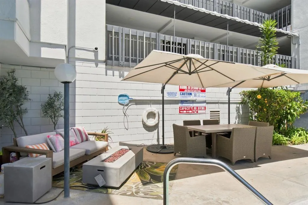 https://cdn.realtyfeed.com/cdn/127/307063153/cf41bf2c0ce112885d134494834b78f3.webp