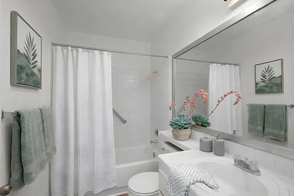 https://cdn.realtyfeed.com/cdn/127/307063155/11469adaeac1752a8122e485c623b431.webp
