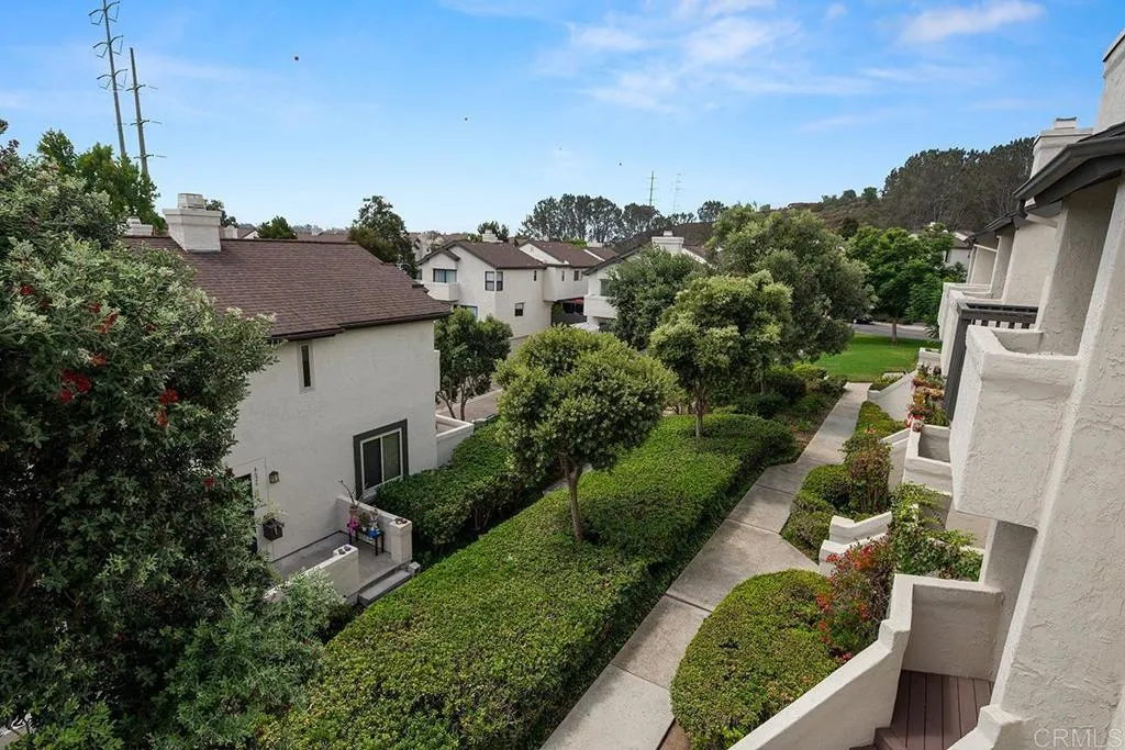 https://cdn.realtyfeed.com/cdn/127/307063155/2343aa06da11d5c17fbded32cf01e997.webp