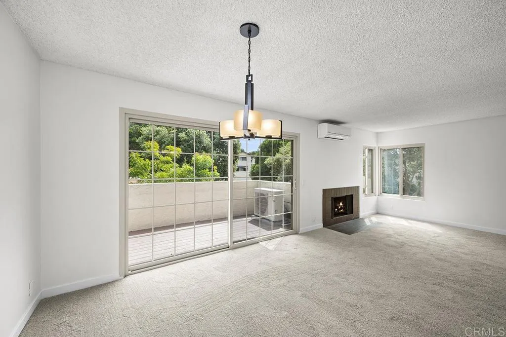 https://cdn.realtyfeed.com/cdn/127/307063155/835cdb043cf933977d4a95744c8470f6.webp