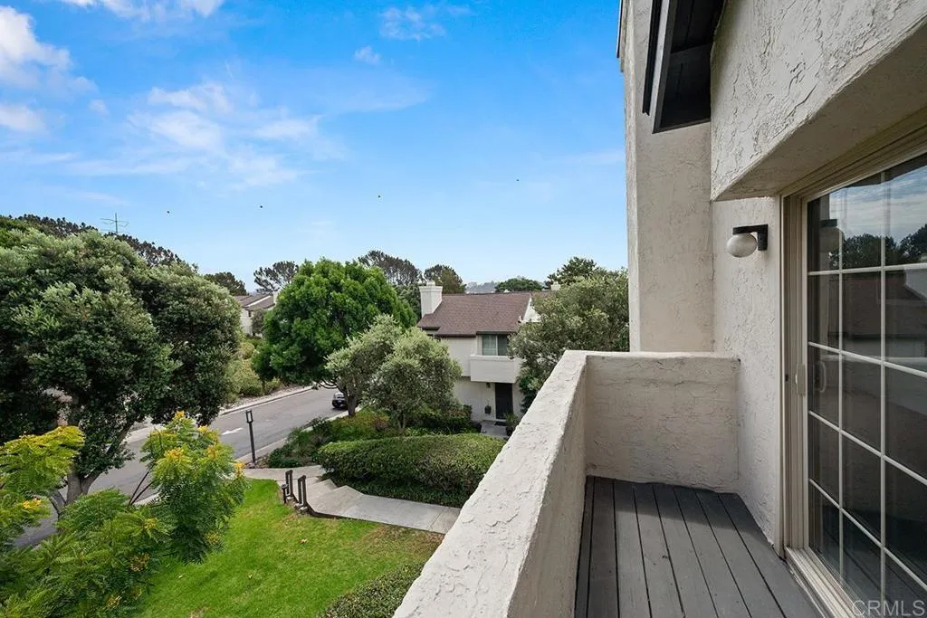 https://cdn.realtyfeed.com/cdn/127/307063155/8aee3661d521d2f29a88f9cebc79b849.webp