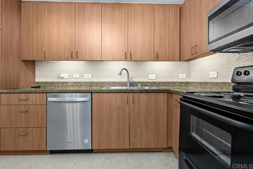1080 Park Boulevard Unit 317, San Diego, CA 92101 - Photo 2 of 30, San Diego, CA