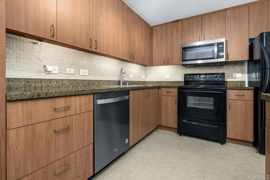 https://cdn.realtyfeed.com/cdn/127/307063164/9fb66770f3cde7f0a3d2605ba952165e.webp