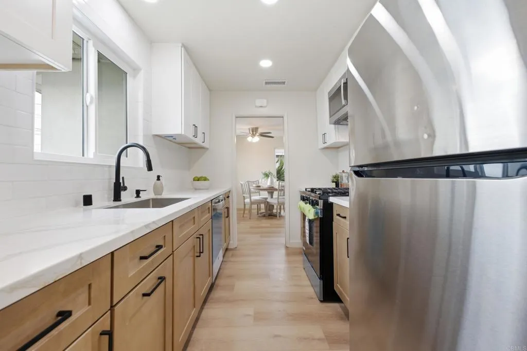 https://cdn.realtyfeed.com/cdn/127/307063197/69eb37ed854d6c82386525e068859dcc.webp