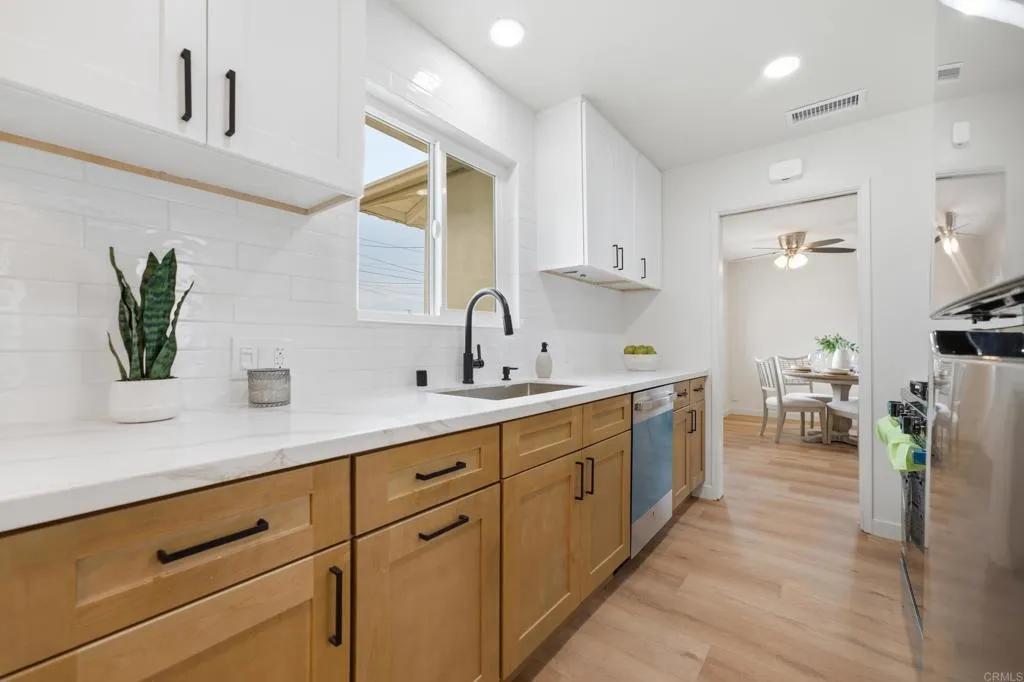 https://cdn.realtyfeed.com/cdn/127/307063197/72619b38e2f617a6a1edb9532cf8161b.webp