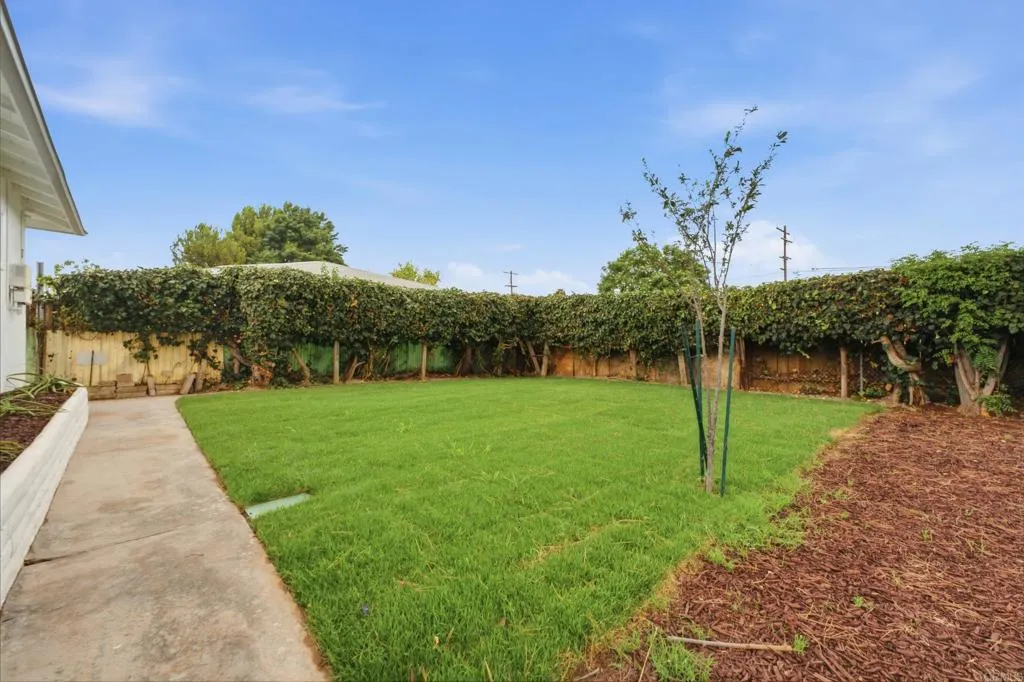 https://cdn.realtyfeed.com/cdn/127/307063197/7c1d35a85615bc224c165e3dbc7a071f.webp