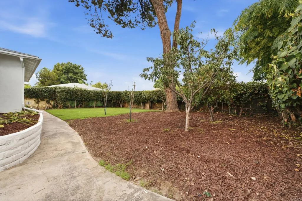 https://cdn.realtyfeed.com/cdn/127/307063197/7dc5d8998403e79608a3b57eadd994da.webp