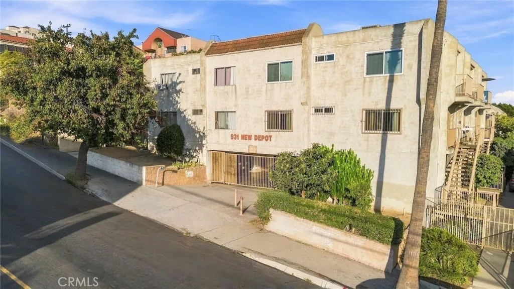 Los Angeles, CA 90012
