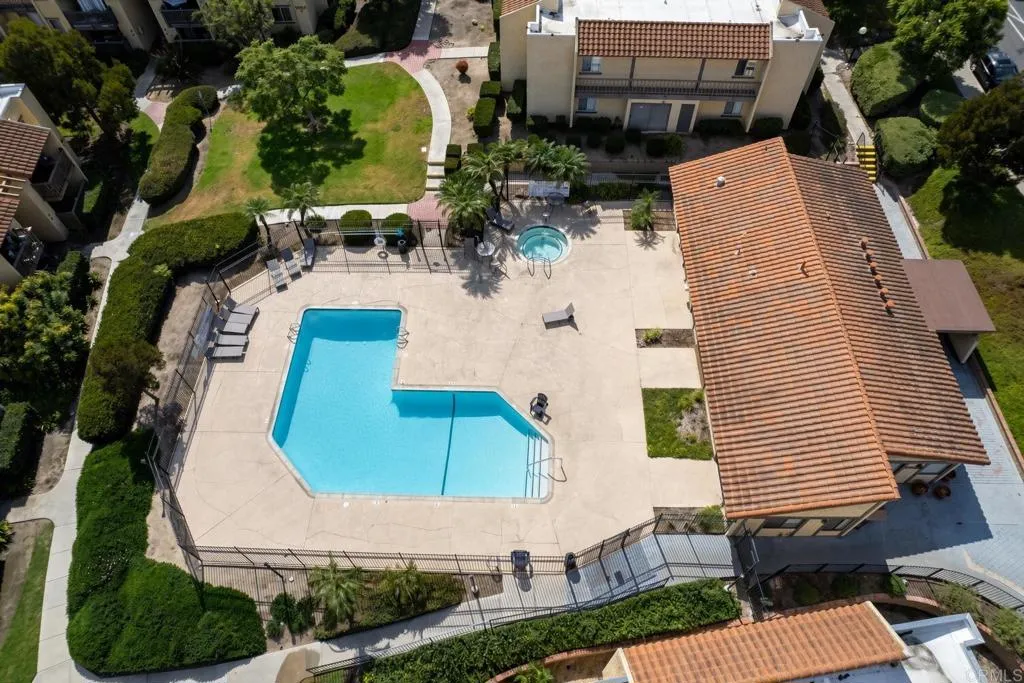 https://cdn.realtyfeed.com/cdn/127/307063212/0438c5293ffa56e96fcecd353b6dcc61.webp