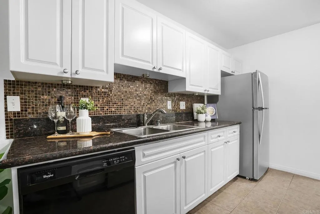 https://cdn.realtyfeed.com/cdn/127/307063212/4bc5bc0d467dc0791b5e5dc9bef3e413.webp