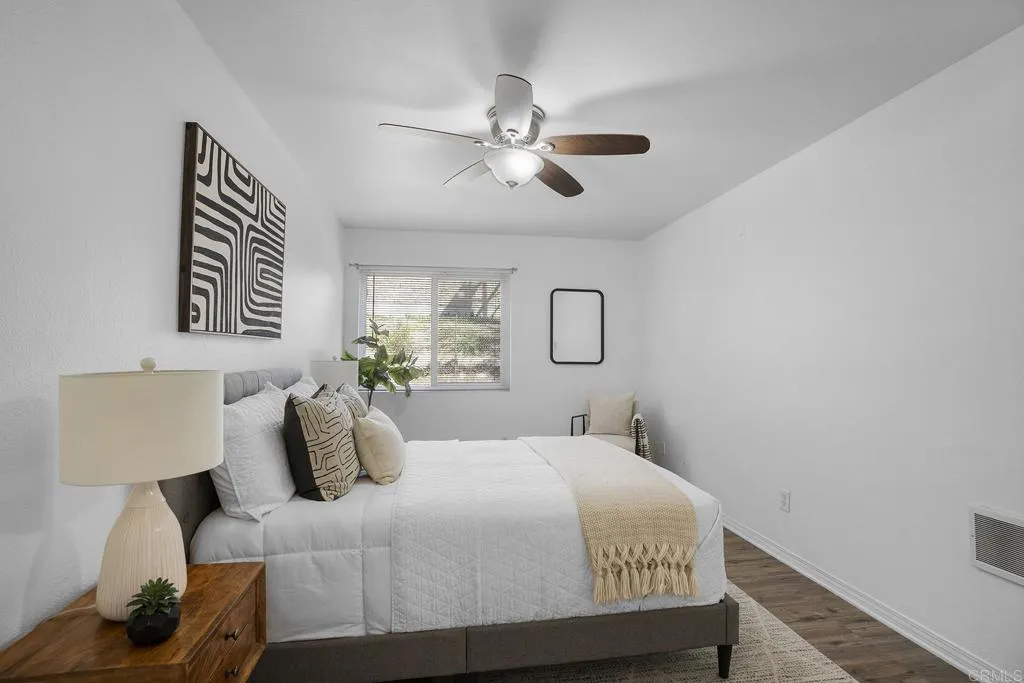 https://cdn.realtyfeed.com/cdn/127/307063212/4e13513fbb3ebaac9cf3f2f7e12bdab8.webp