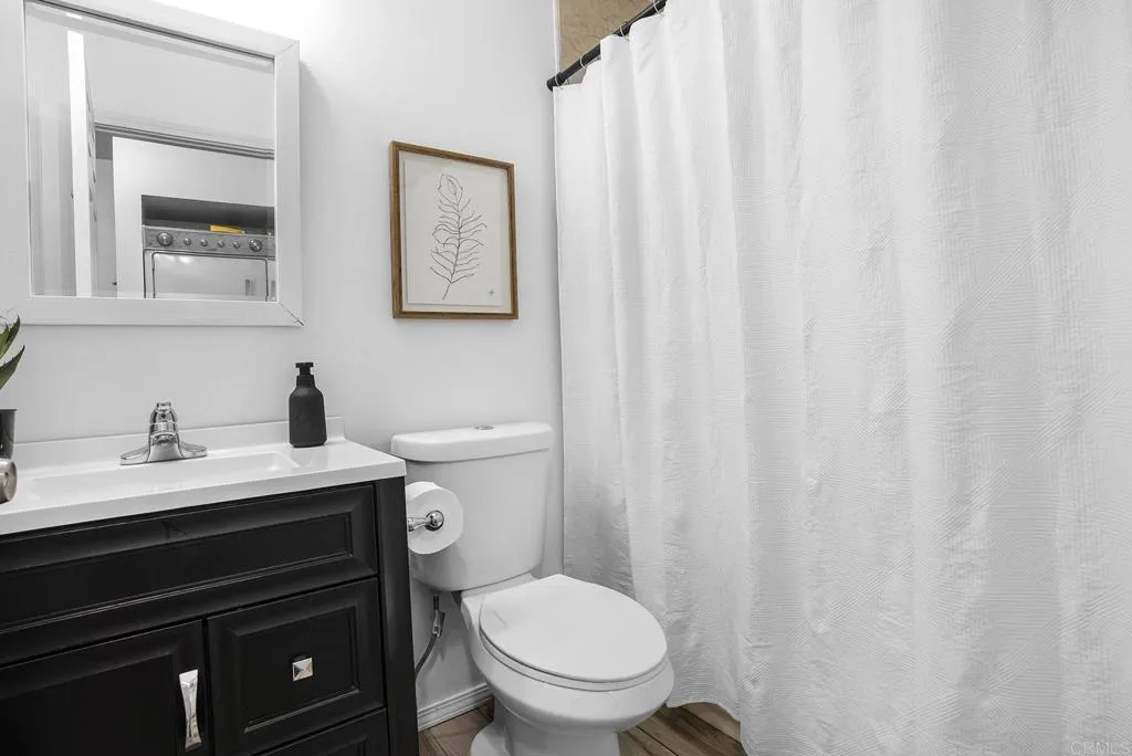 https://cdn.realtyfeed.com/cdn/127/307063212/79f25c787e5dcd559f491e666990ec16.webp