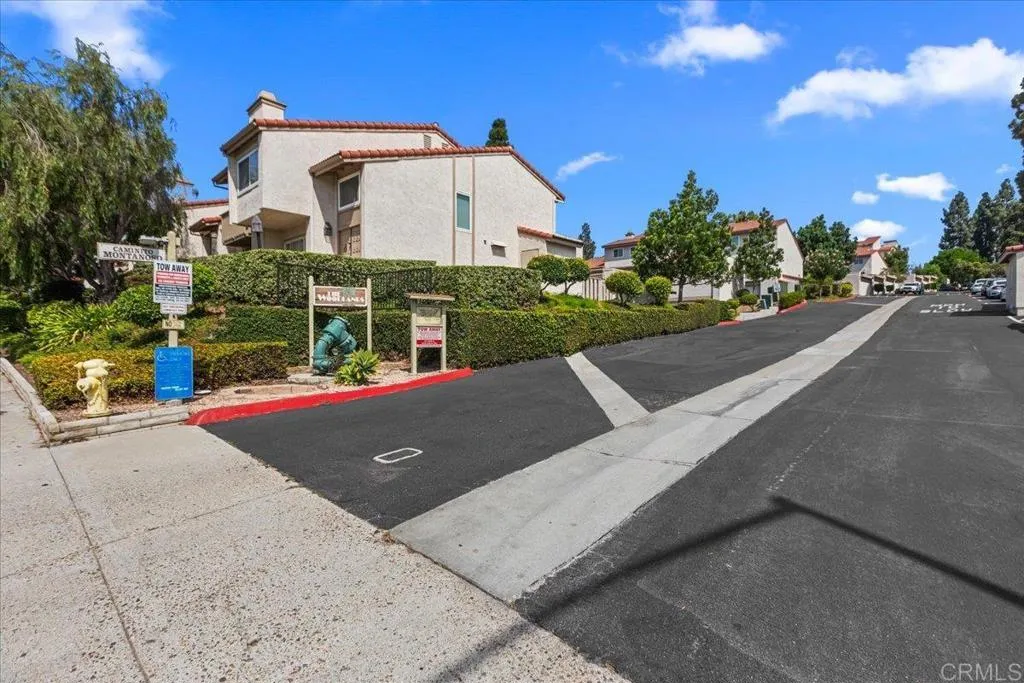 https://cdn.realtyfeed.com/cdn/127/307063262/272a2b58708470e00207f550a539d8c1.webp