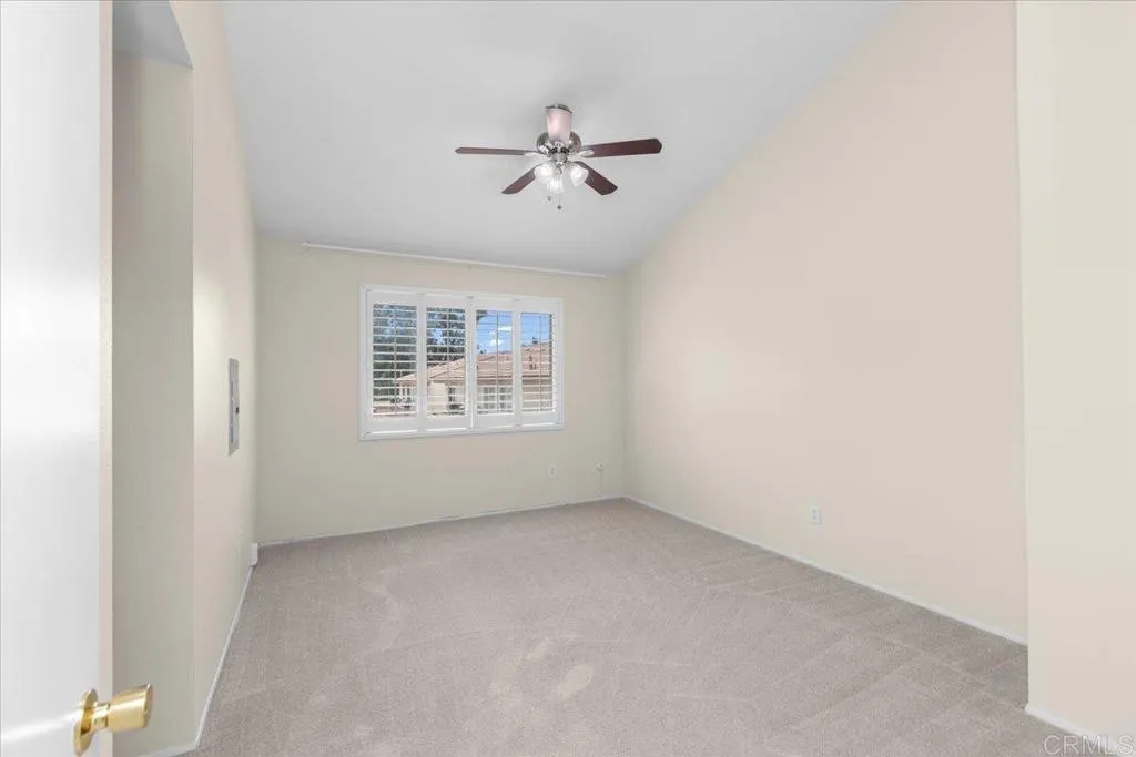 https://cdn.realtyfeed.com/cdn/127/307063262/c45451d6ddfc3a4e7e5b354bb15709f6.webp