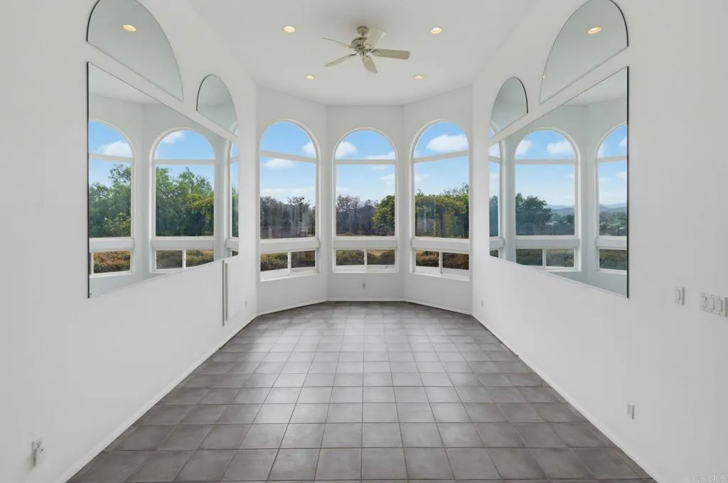 https://cdn.realtyfeed.com/cdn/127/307063275/53d0507a659683121c088e642d8cbb2a.webp
