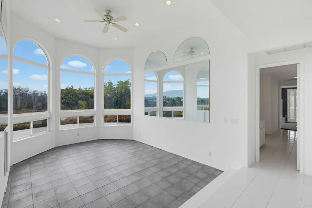 https://cdn.realtyfeed.com/cdn/127/307063275/6db71cb08187a9c61eea0ffbeb8122fa.webp