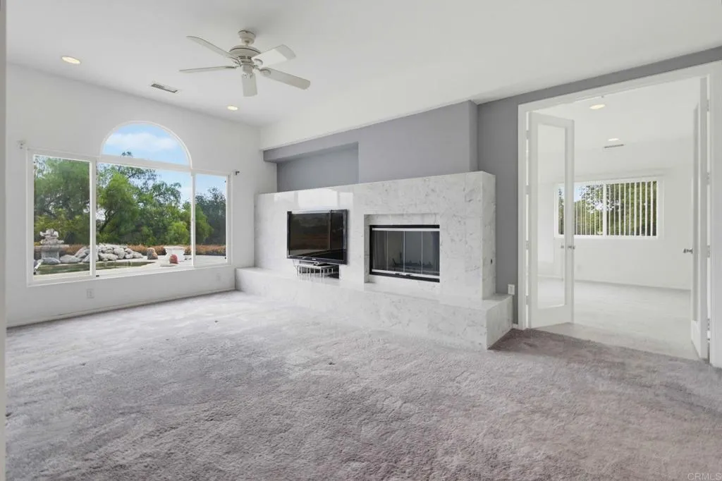 https://cdn.realtyfeed.com/cdn/127/307063275/88277121545d1f2ad7fcfcf936e8762a.webp