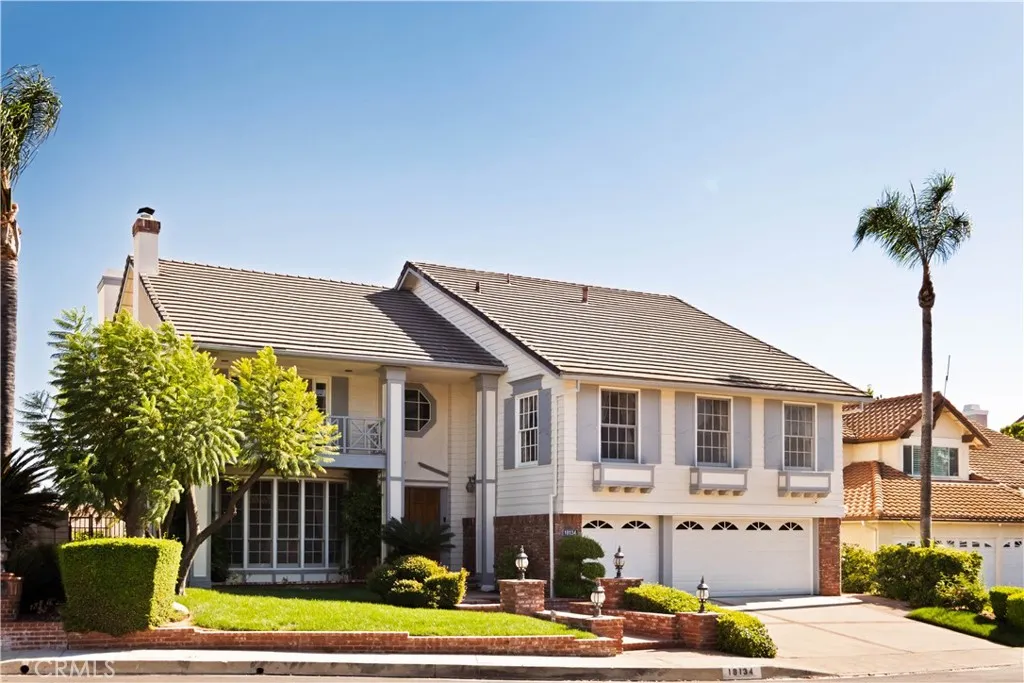 18134 Sandringham Court