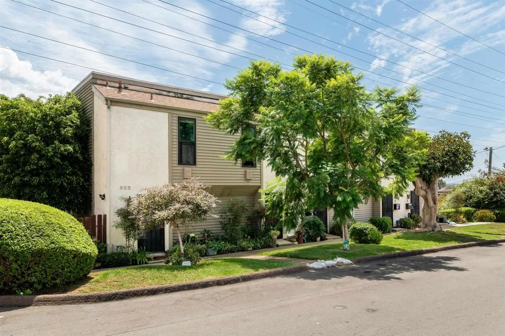 https://cdn.realtyfeed.com/cdn/127/307063334/0af94e2f90d72d5a593f4c5bb3dac3e9.webp
