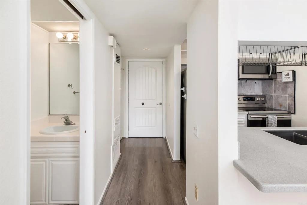 5757 Gaines Street Unit B, San Diego, CA 92110 - Photo 3 of 30, San Diego, CA