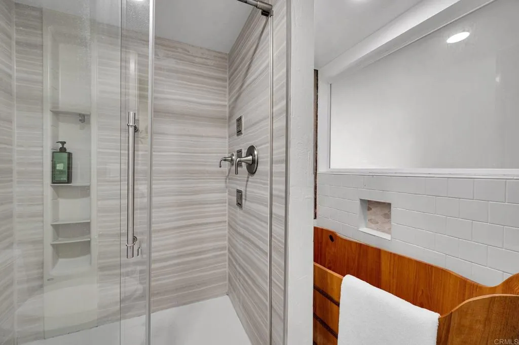 https://cdn.realtyfeed.com/cdn/127/307063341/1845078eca1ee6def62d2e77336208ec.webp
