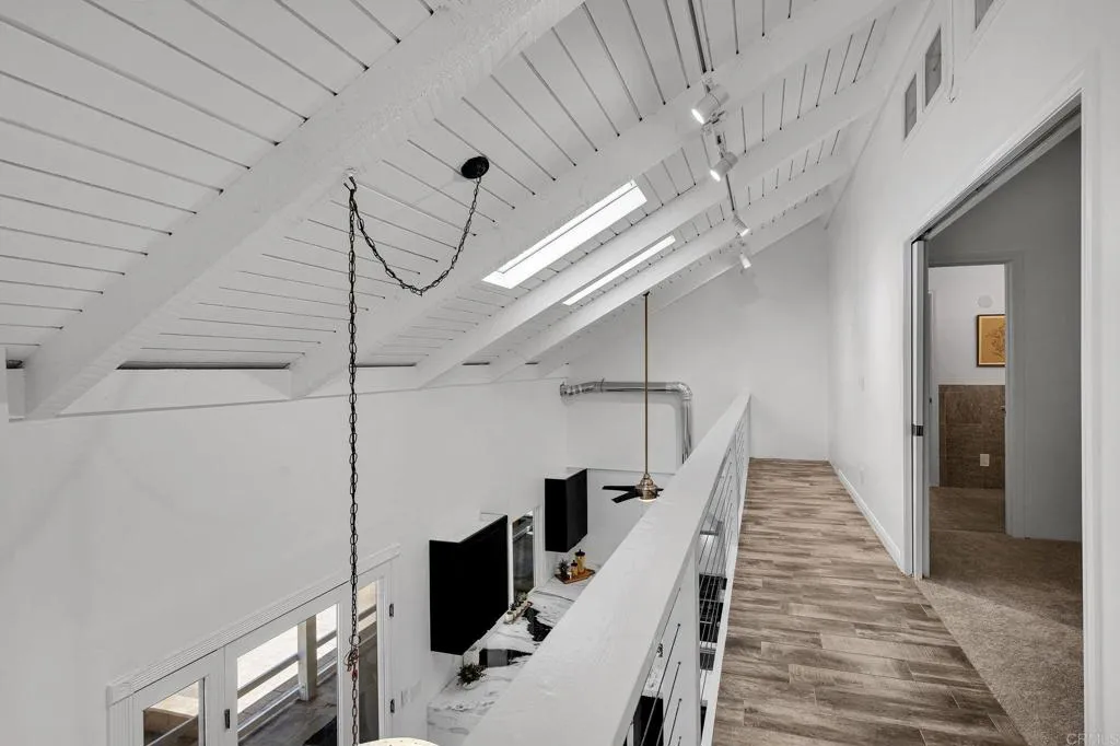 https://cdn.realtyfeed.com/cdn/127/307063341/4b551642318133185f1d3ec681f14f1e.webp