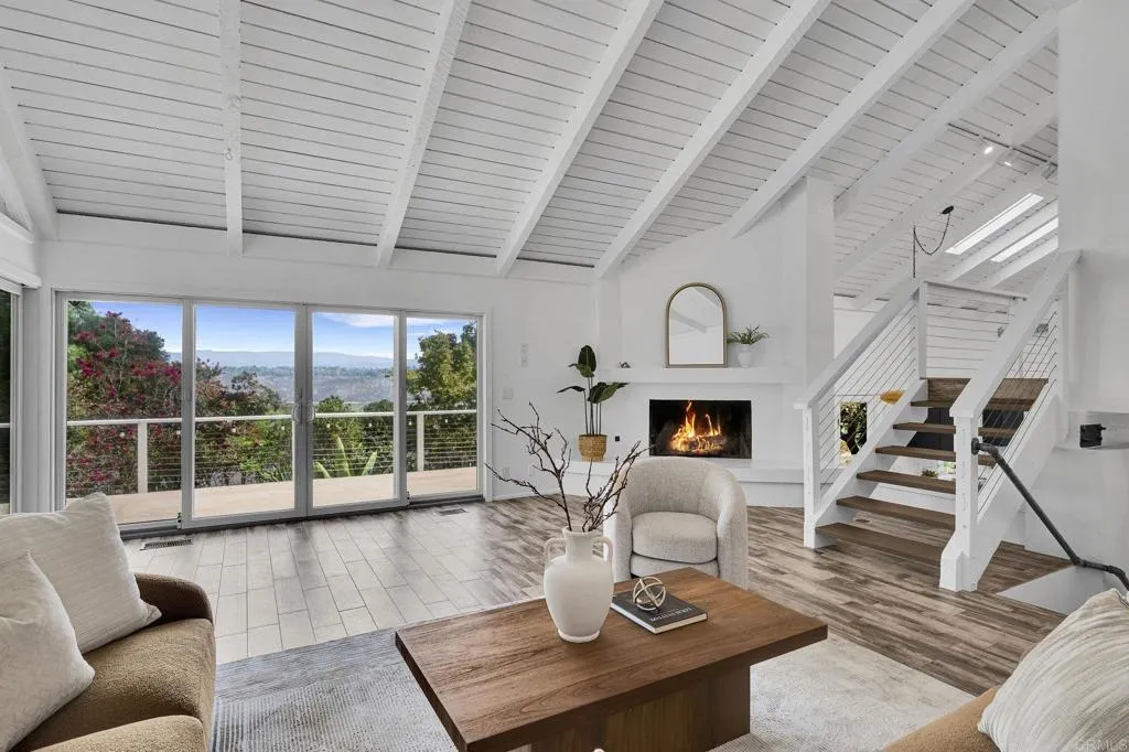 https://cdn.realtyfeed.com/cdn/127/307063341/fe3c7ec6987186aae636a496c2d37ade.webp
