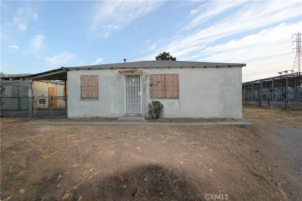 8511 Grand
