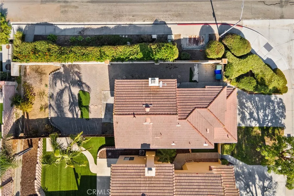 https://cdn.realtyfeed.com/cdn/127/307063418/b4fea2d568b7a76a7eb8106df133251c.webp