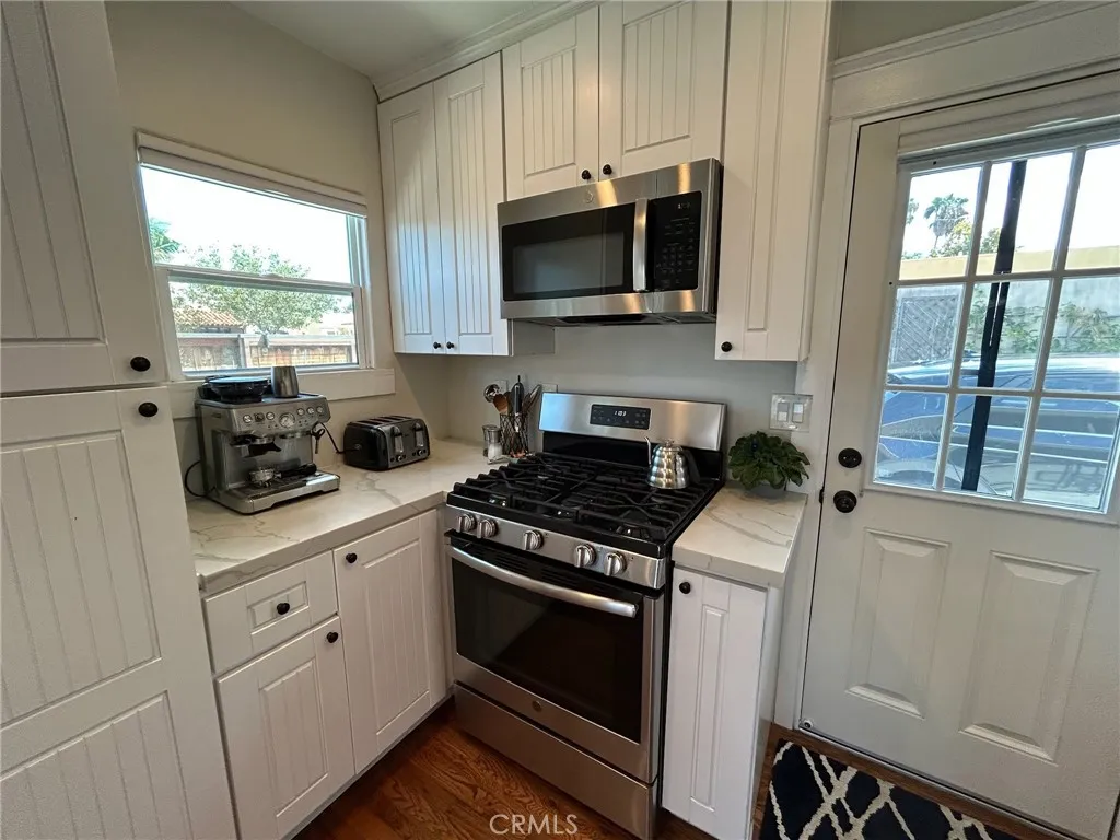 https://cdn.realtyfeed.com/cdn/127/307063502/2cdb451ab1e637111881e5b7ddf4c663.webp