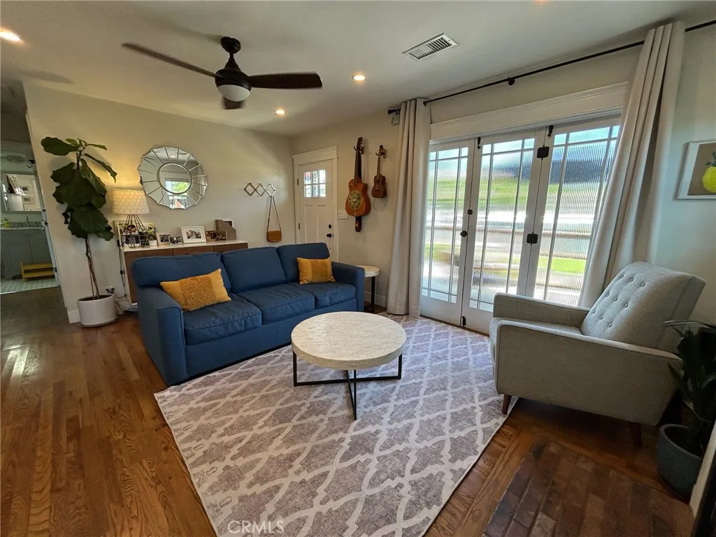 https://cdn.realtyfeed.com/cdn/127/307063502/4eacb11bf367b50e693a69ab3caada5a.webp
