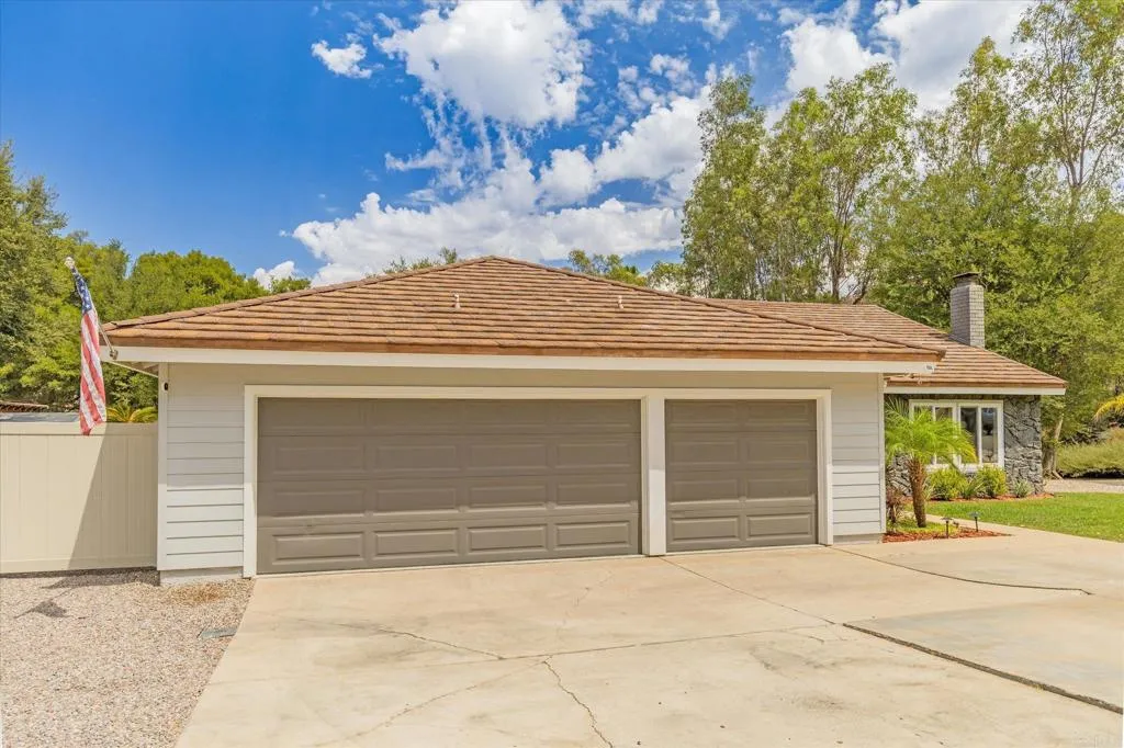 15311 La Plata Court, Ramona, CA 92065 - Photo 4 of 33, Ramona, CA