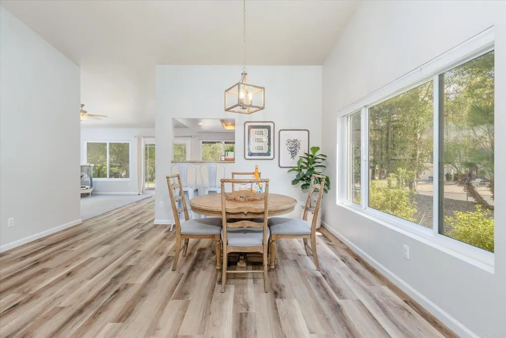 https://cdn.realtyfeed.com/cdn/127/307063562/655d4d364d1c3f66b3c84fcc28e6d4f8.webp