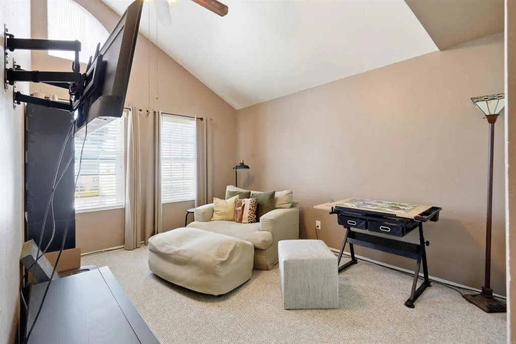 https://cdn.realtyfeed.com/cdn/127/307063636/a975185f153386c67bc9fab422e16312.webp