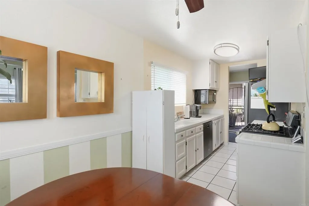 https://cdn.realtyfeed.com/cdn/127/307063636/e9cecc8a991c298edee89b1761df9500.webp