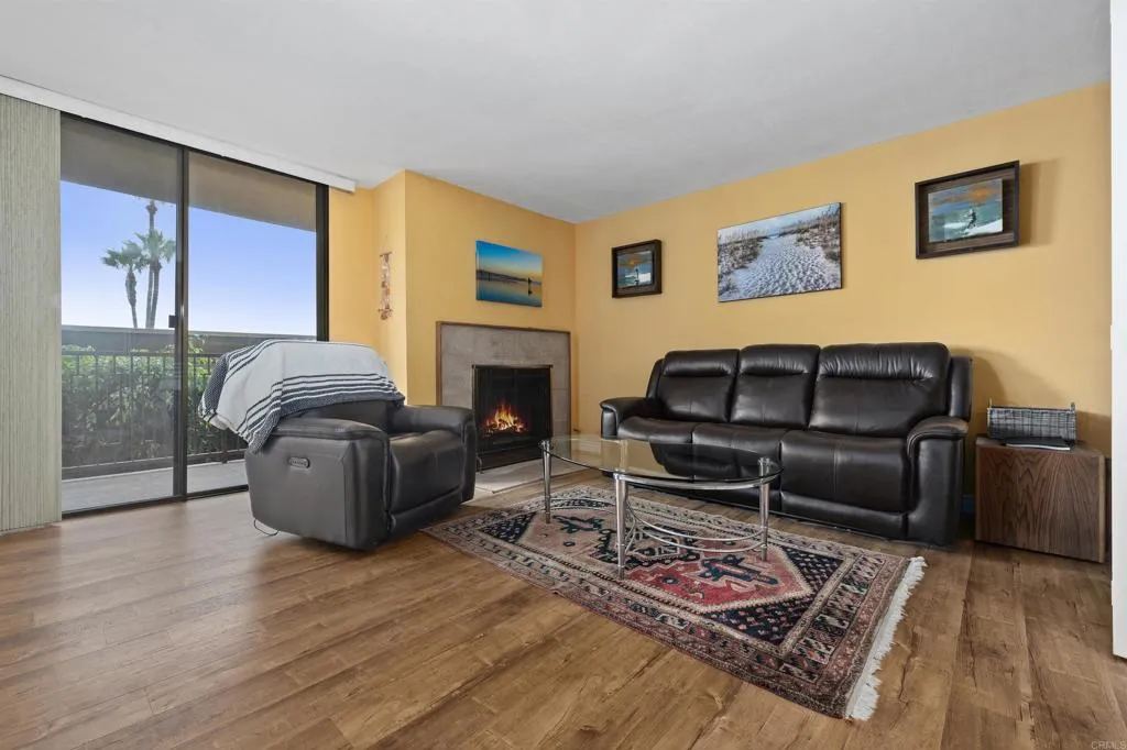 https://cdn.realtyfeed.com/cdn/127/307063705/90933d33a302c1a9b73e3c506cc8943b.webp