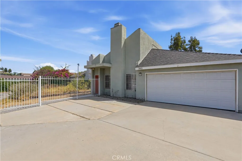 Van Nuys, CA 91406