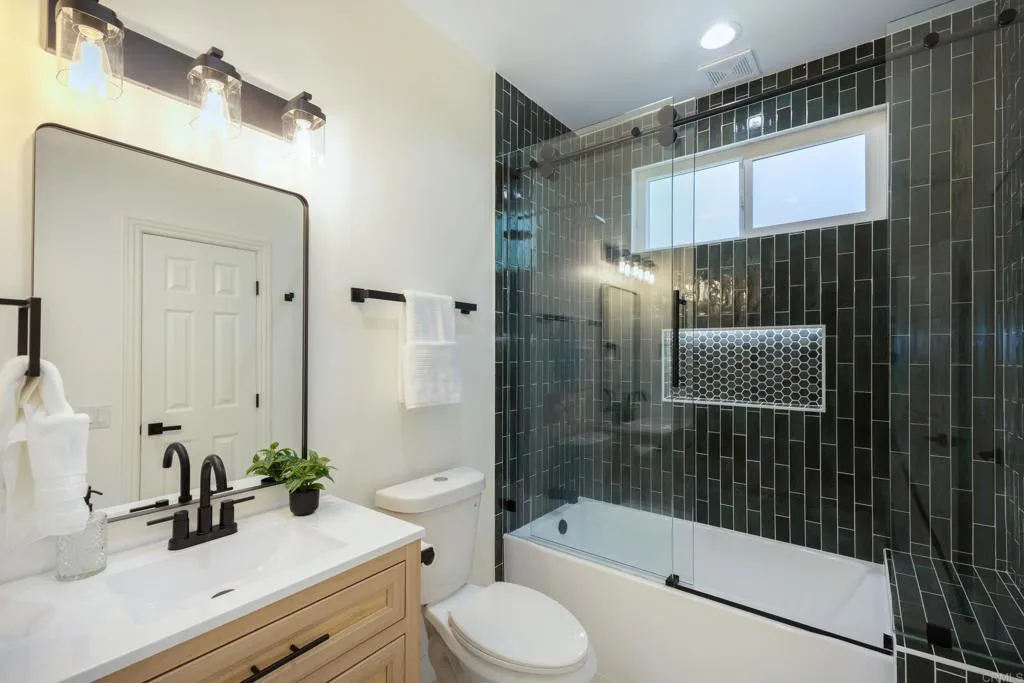 https://cdn.realtyfeed.com/cdn/127/307063748/af5cf7a48b98be6cea1050a32ee5ef0f.webp